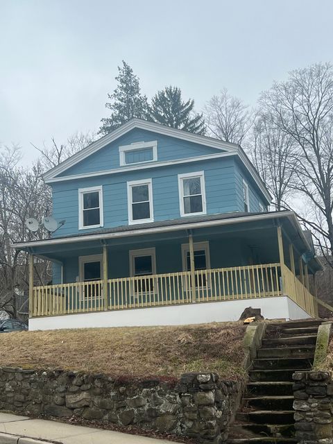 MLS: 24084650