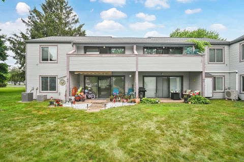 Tiny photo for 81 Candlewood Drive #81, South Windsor, CT 06074 (MLS # 24115814)