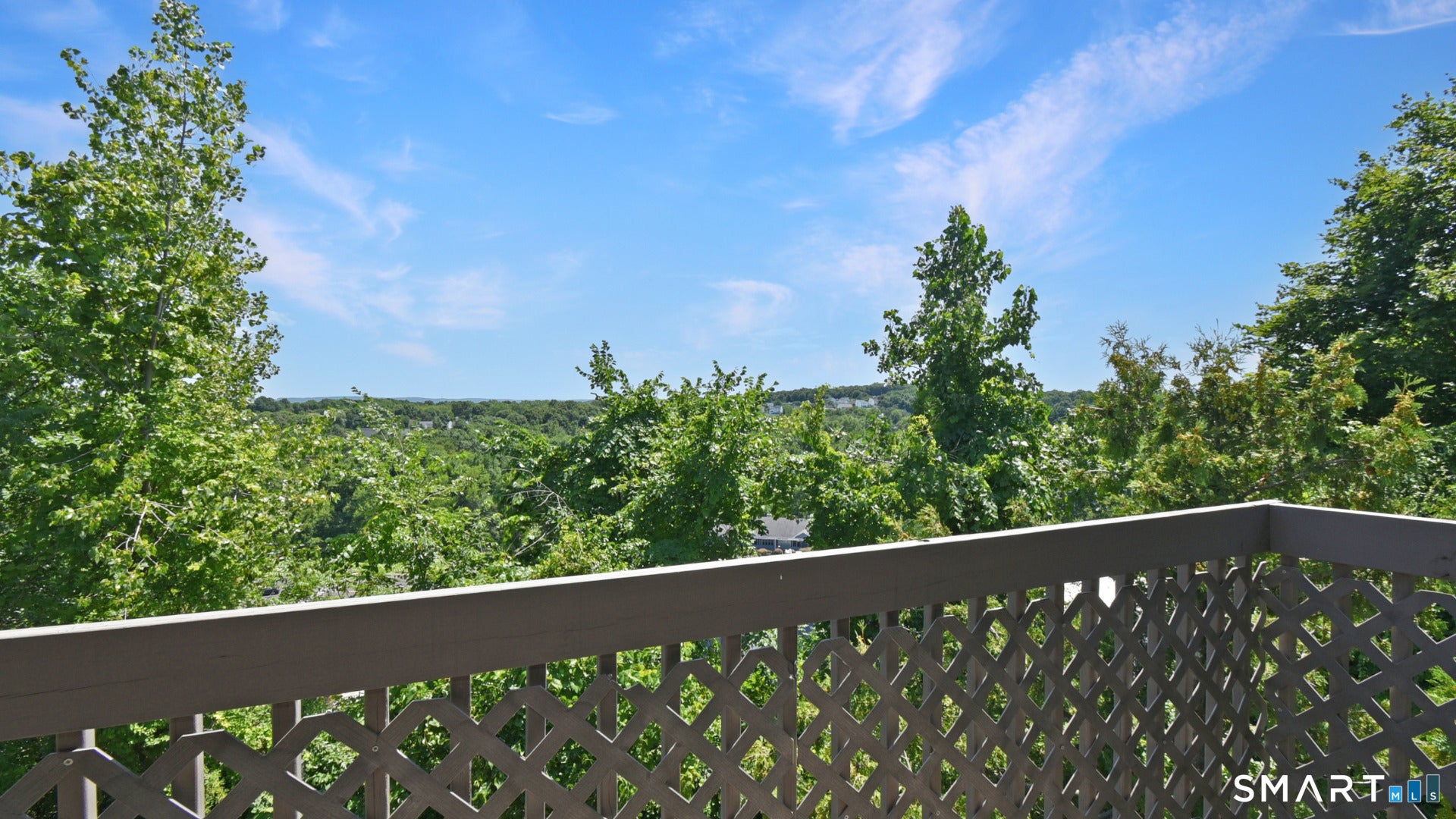 121 Country Squire Drive B