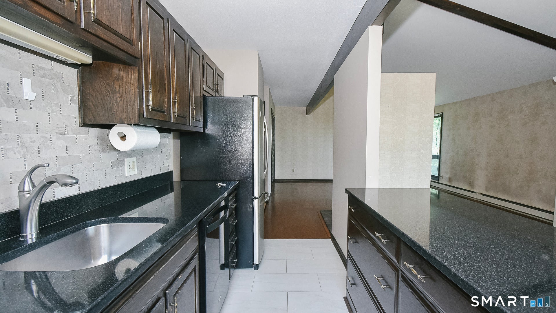 121 Country Squire Drive B