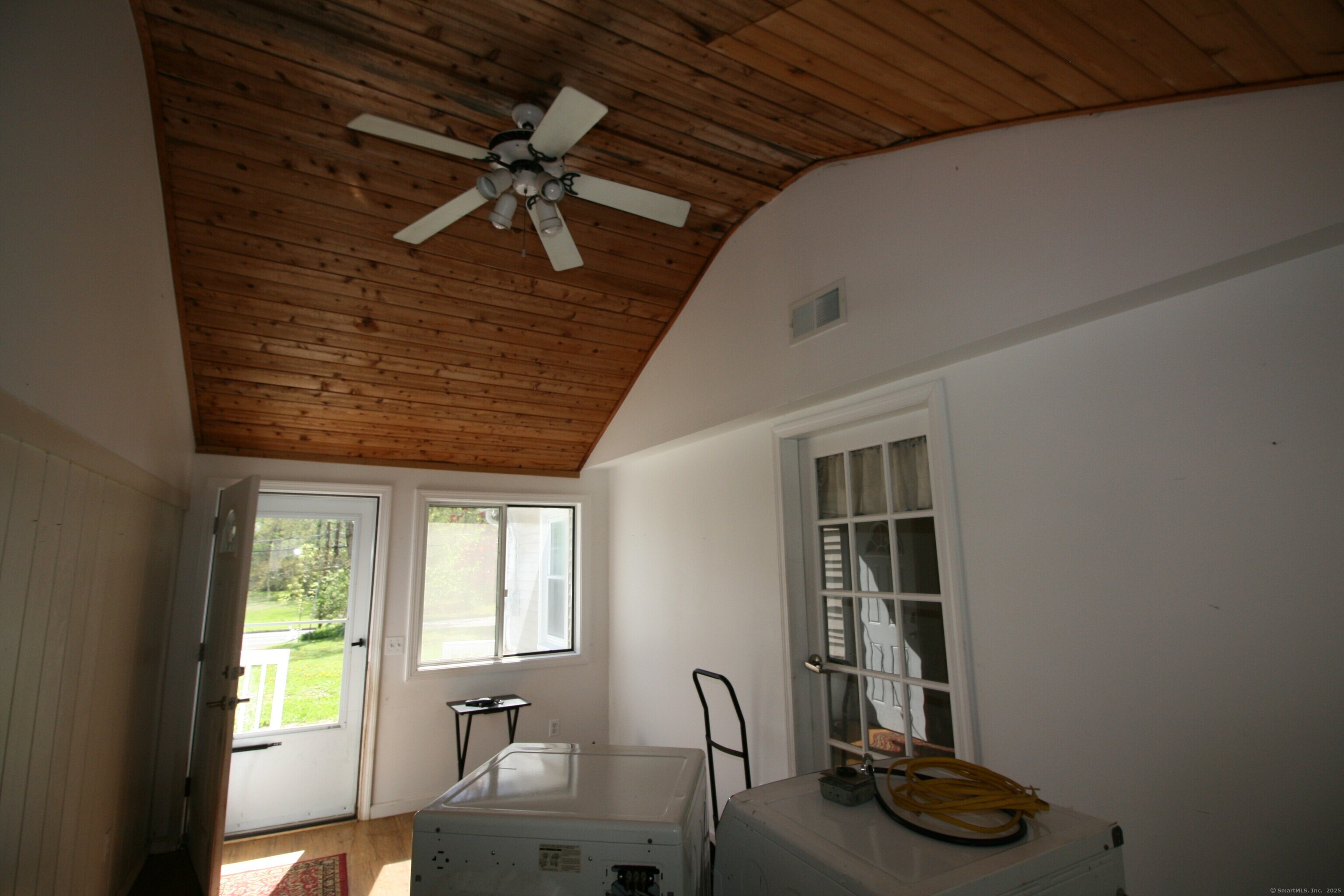 1463 Torringford West Street, Torrington, Connecticut image 12