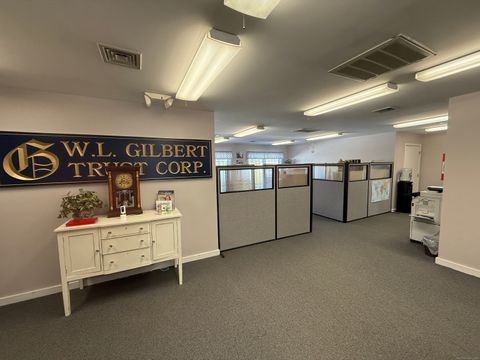 Tiny photo for 140 Willow Street #STE 6, Winchester, CT 06098 (MLS # 24143845)