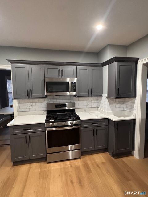 Tiny photo for 162 Fox Street #2nd, Bridgeport, CT 06605 (MLS # 24157839)