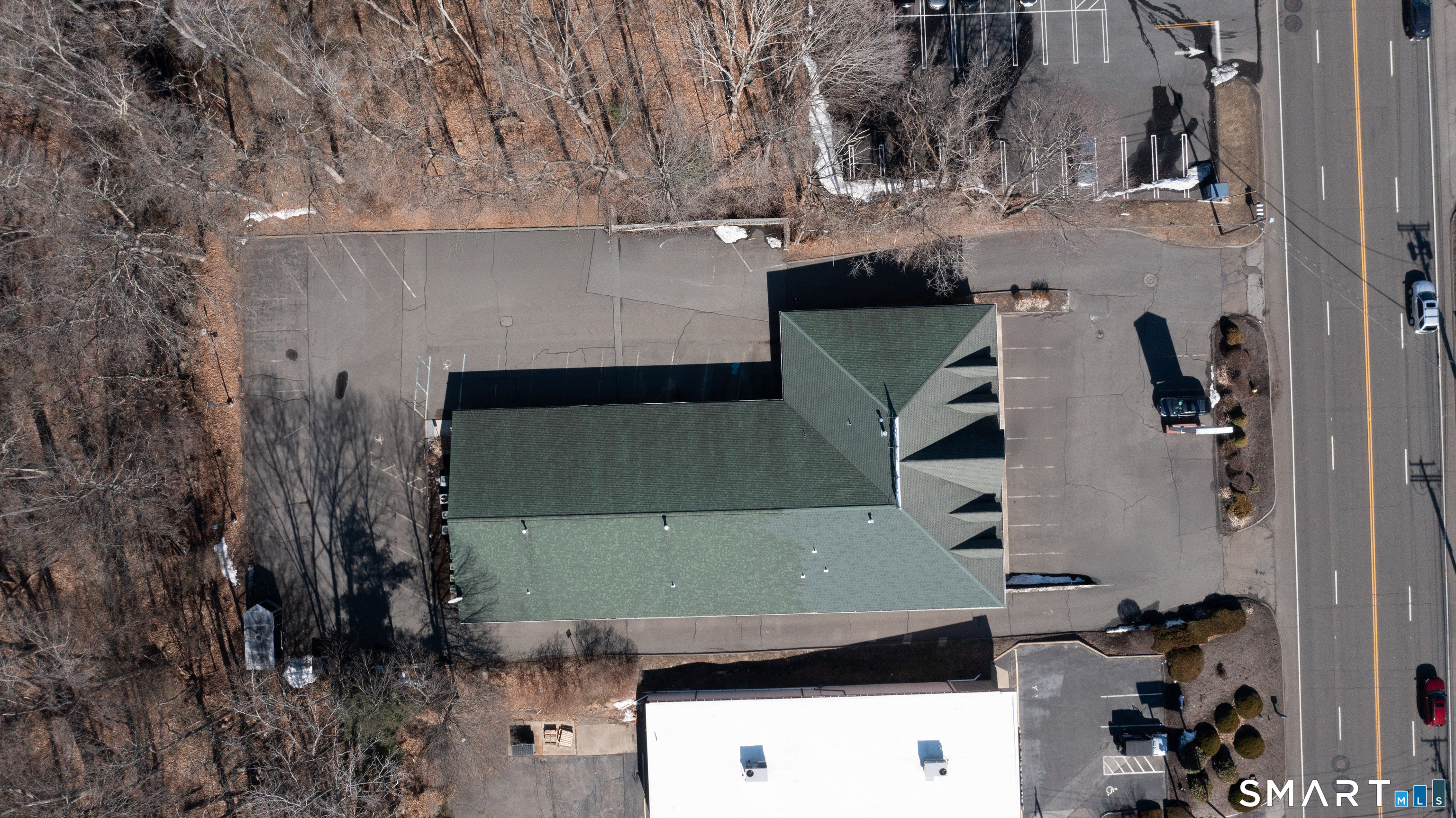 477 Boston Post Road 2E