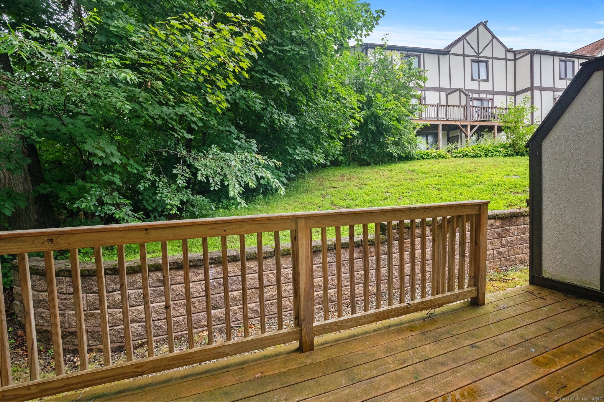 204 New Haven Avenue 9A