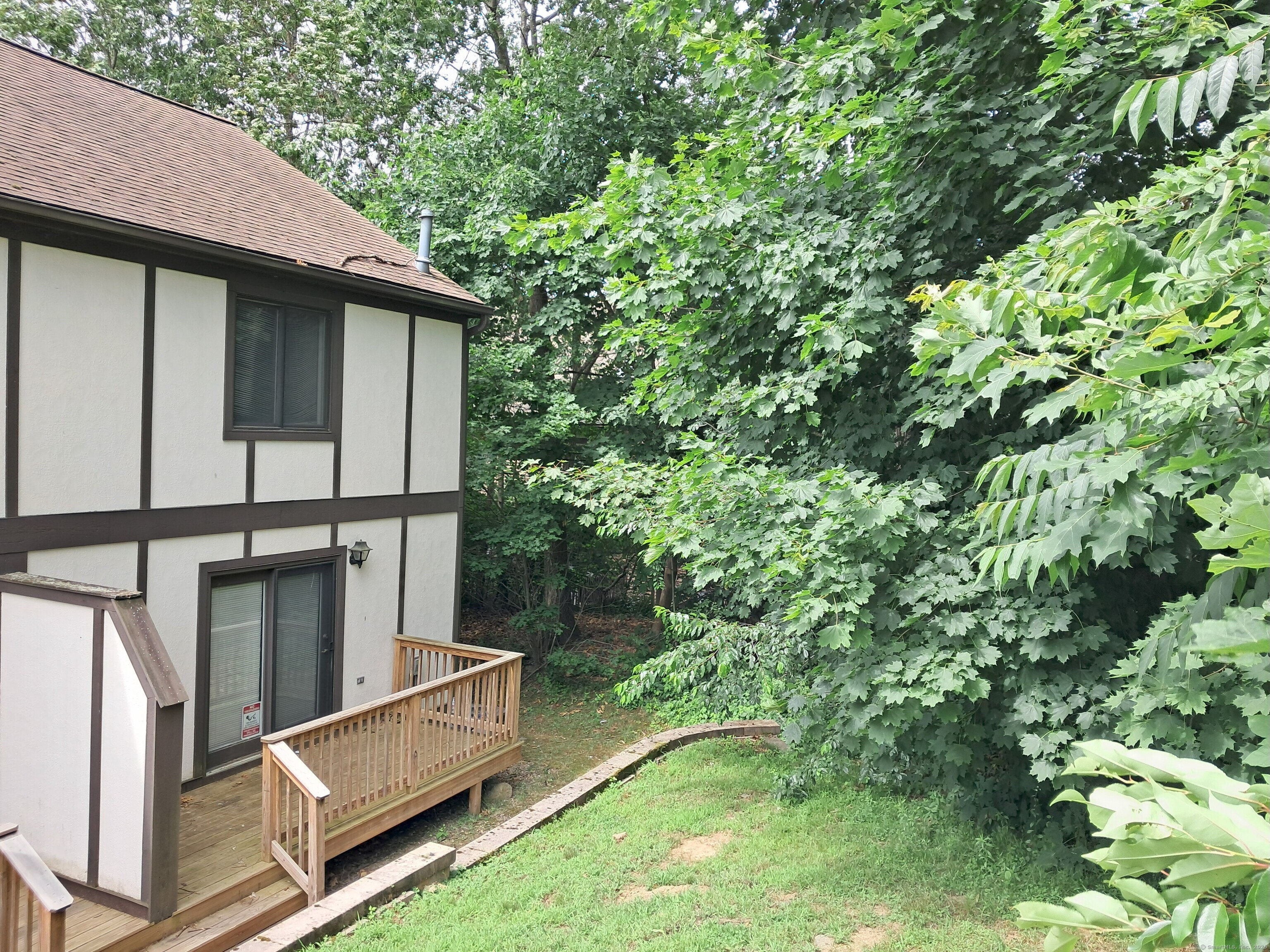 204 New Haven Avenue 9A