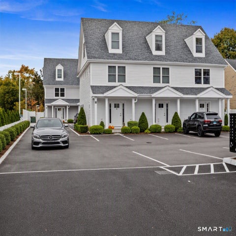 Photo of 4 Orchard Street, Greenwich, CT 06830 (MLS # 24203464)