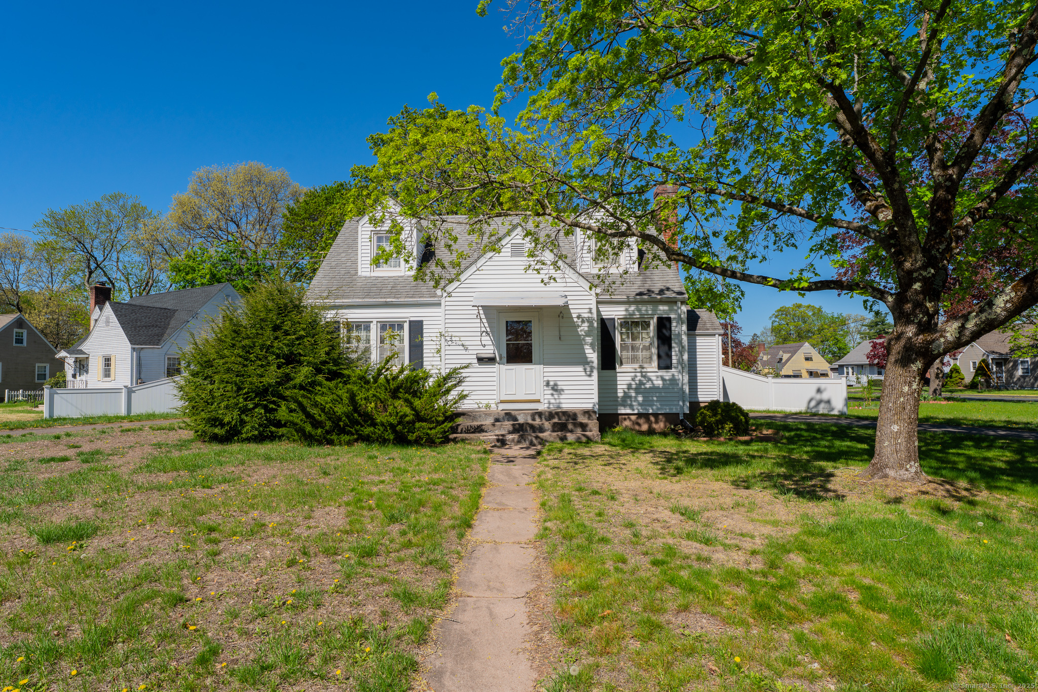 64 Foxcroft Drive, Manchester, Connecticut image 1