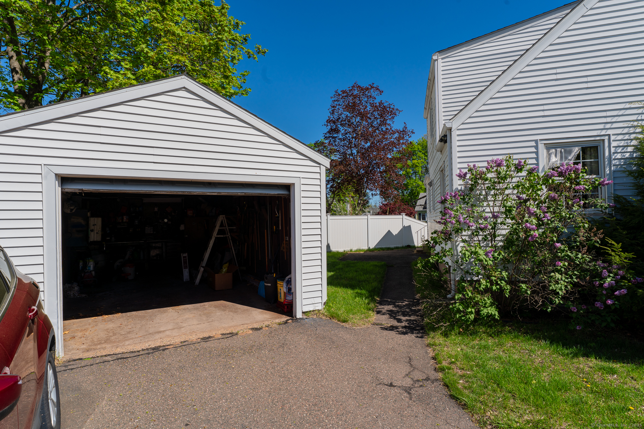 64 Foxcroft Drive, Manchester, Connecticut image 5