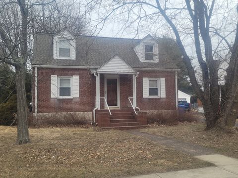 63 Barraclough Avenue, Hamden, CT 06517 - MLS#: 24078379