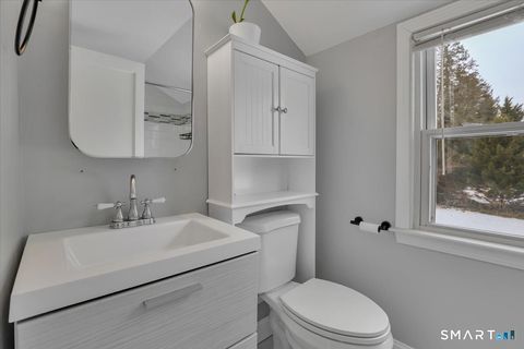 Tiny photo for 124 Lincoln Street, Hamden, CT 06518 (MLS # 24147421)