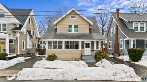 30 Washington Manor Avenue West Haven CT 06516