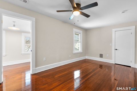 Tiny photo for 30 Washington Manor Avenue, West Haven, CT 06516 (MLS # 24157904)