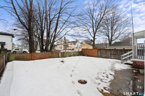 Tiny photo for 30 Washington Manor Avenue, West Haven, CT 06516 (MLS # 24157904)