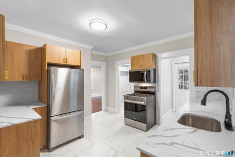 Tiny photo for 30 Washington Manor Avenue, West Haven, CT 06516 (MLS # 24157904)