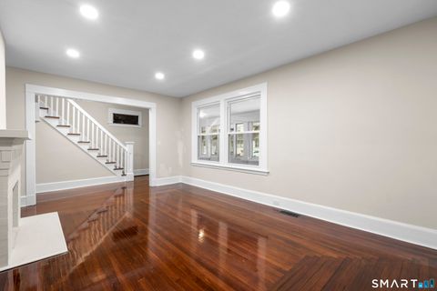 Tiny photo for 30 Washington Manor Avenue, West Haven, CT 06516 (MLS # 24157904)