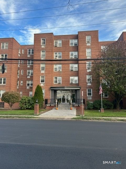 Photo of 39 Glenbrook Road #APT 1H, Stamford, CT 06902 (MLS # 24151625)