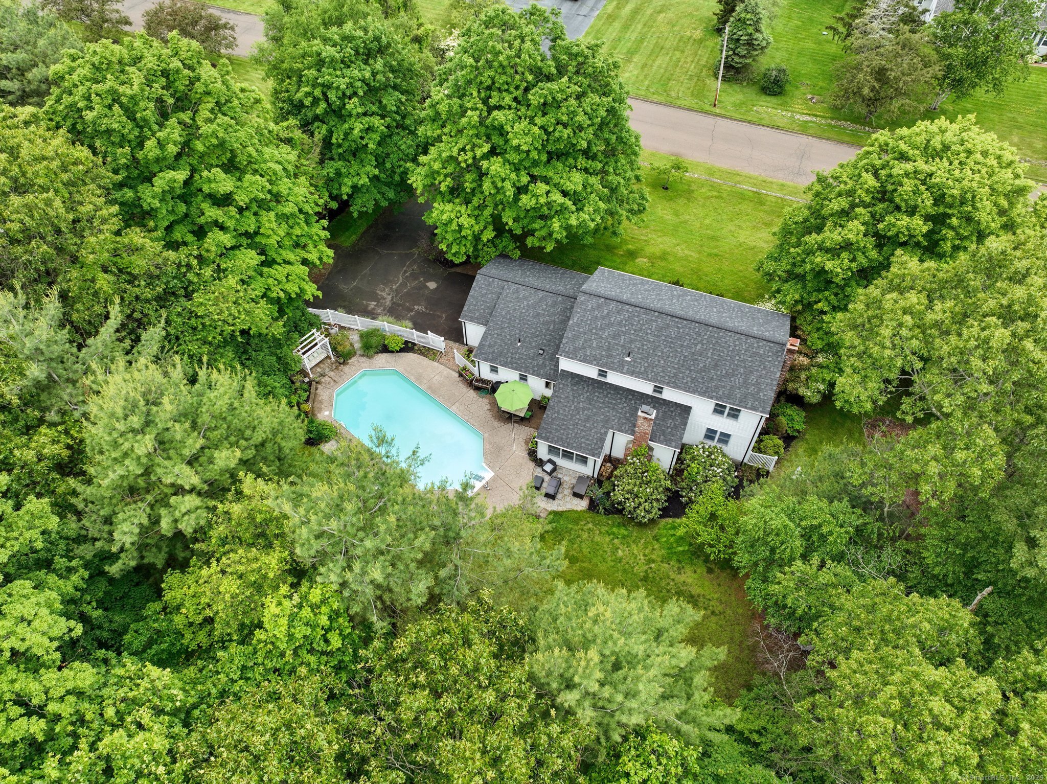 25 New England Drive, Wallingford, Connecticut image 25