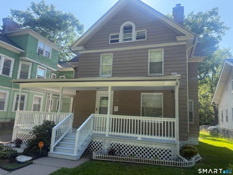 Homes For Rent - 382 Vine Street #6<br/> Hartford, CT 06112