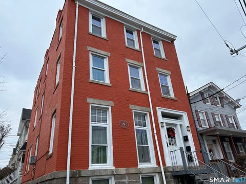 Multifamily For Rent - 27 Jay Street #B<br/> New London, CT 06320