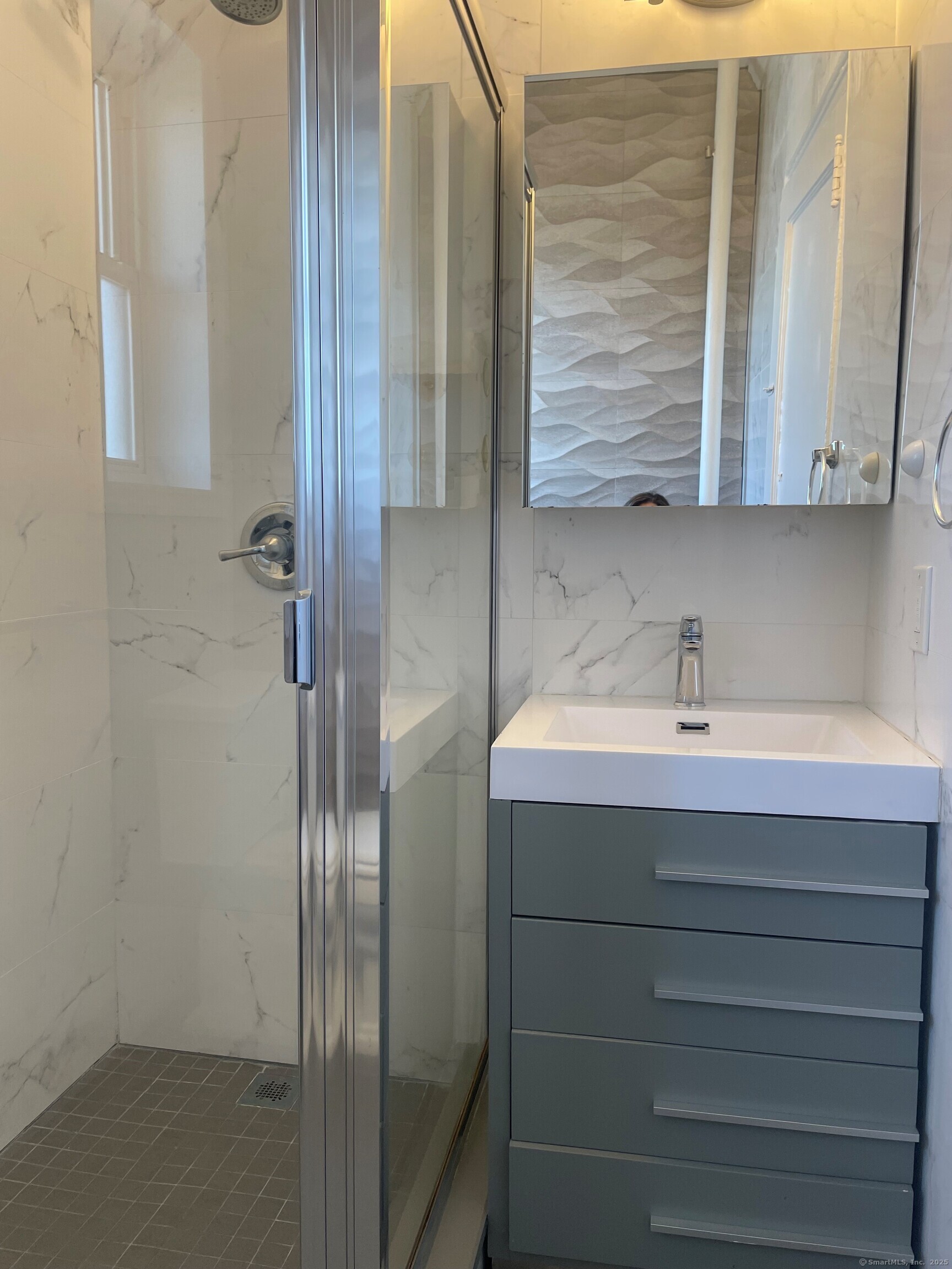 Greenwich, Connecticut 06830, United States, 2 Bedrooms Bedrooms, ,1 BathroomBathrooms,Residential,Active,130538