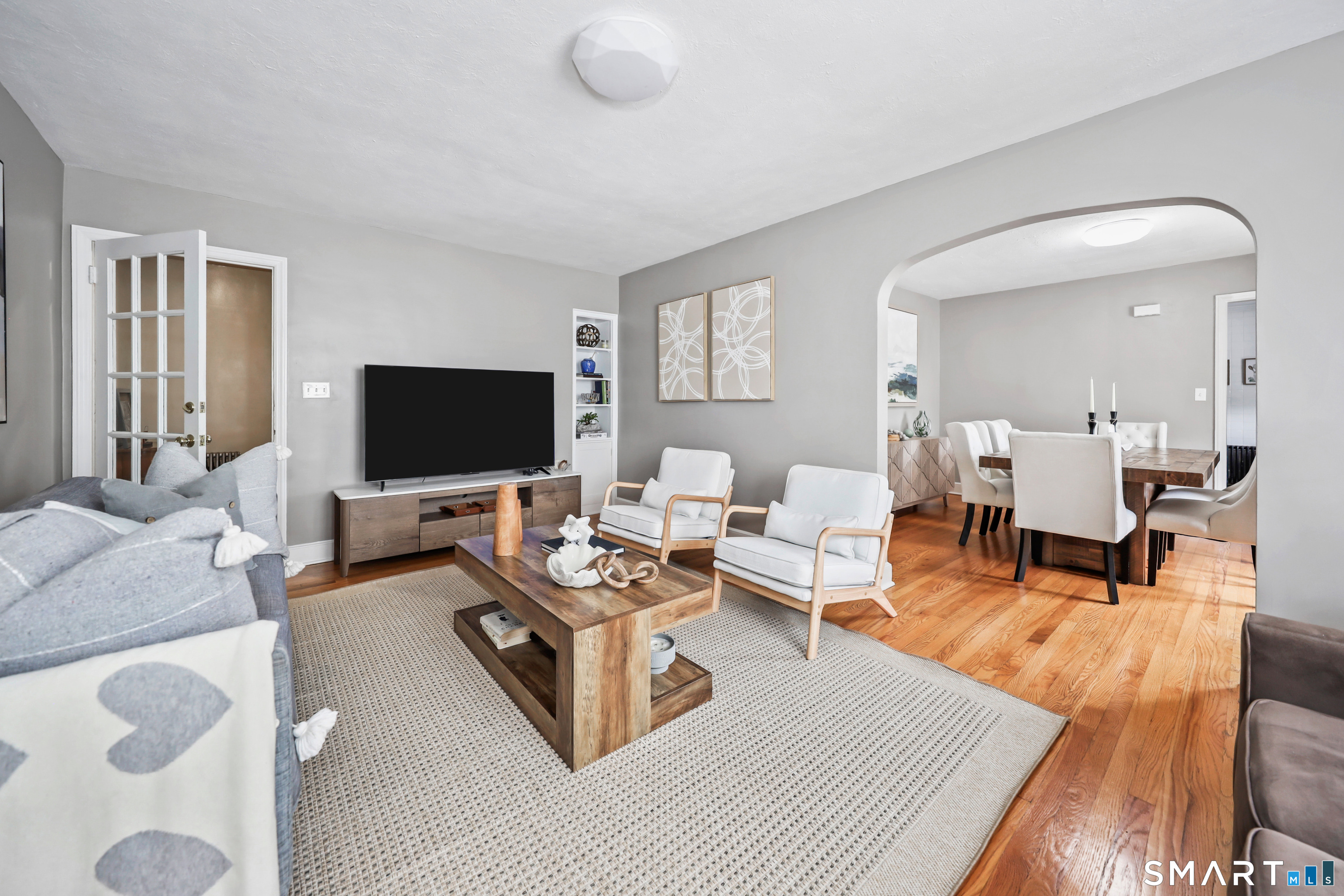 1103-1105 Capitol Avenue