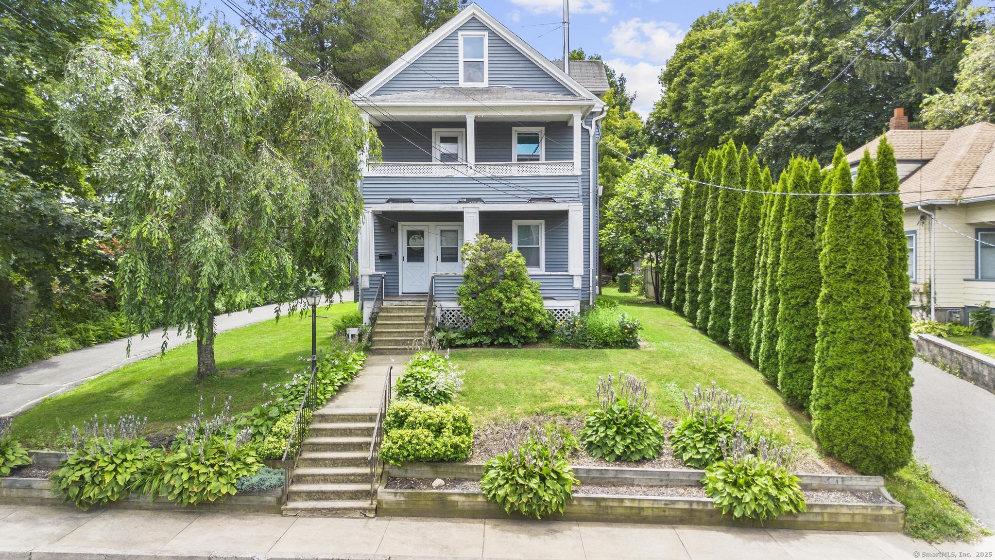 15 Carlson Street