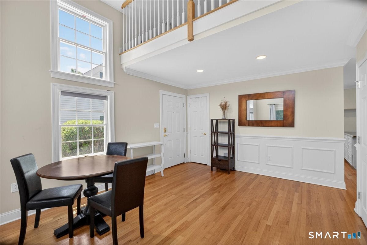 10 Mirror Pond Road 10