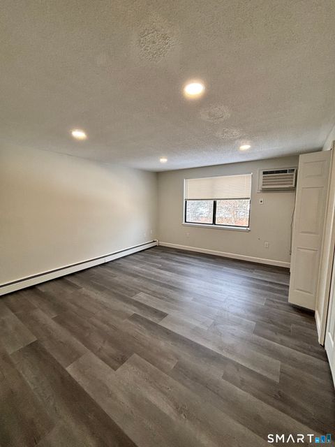 Tiny photo for 11 King Arthur Drive #1B, East Lyme, CT 06357 (MLS # 24153130)