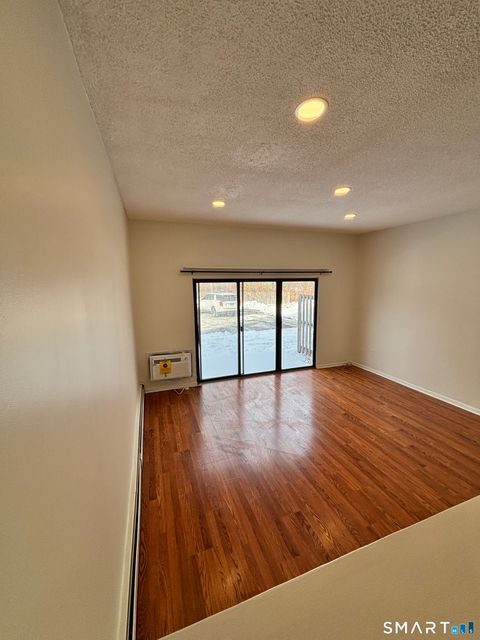 Tiny photo for 11 King Arthur Drive #1B, East Lyme, CT 06357 (MLS # 24153130)