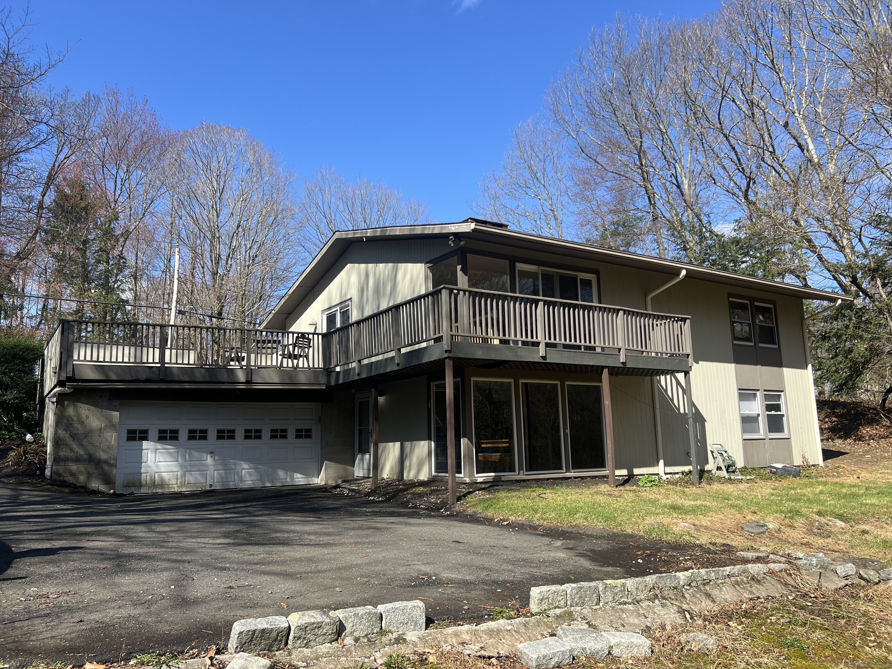 12 Fox Road, Trumbull, Connecticut image 17