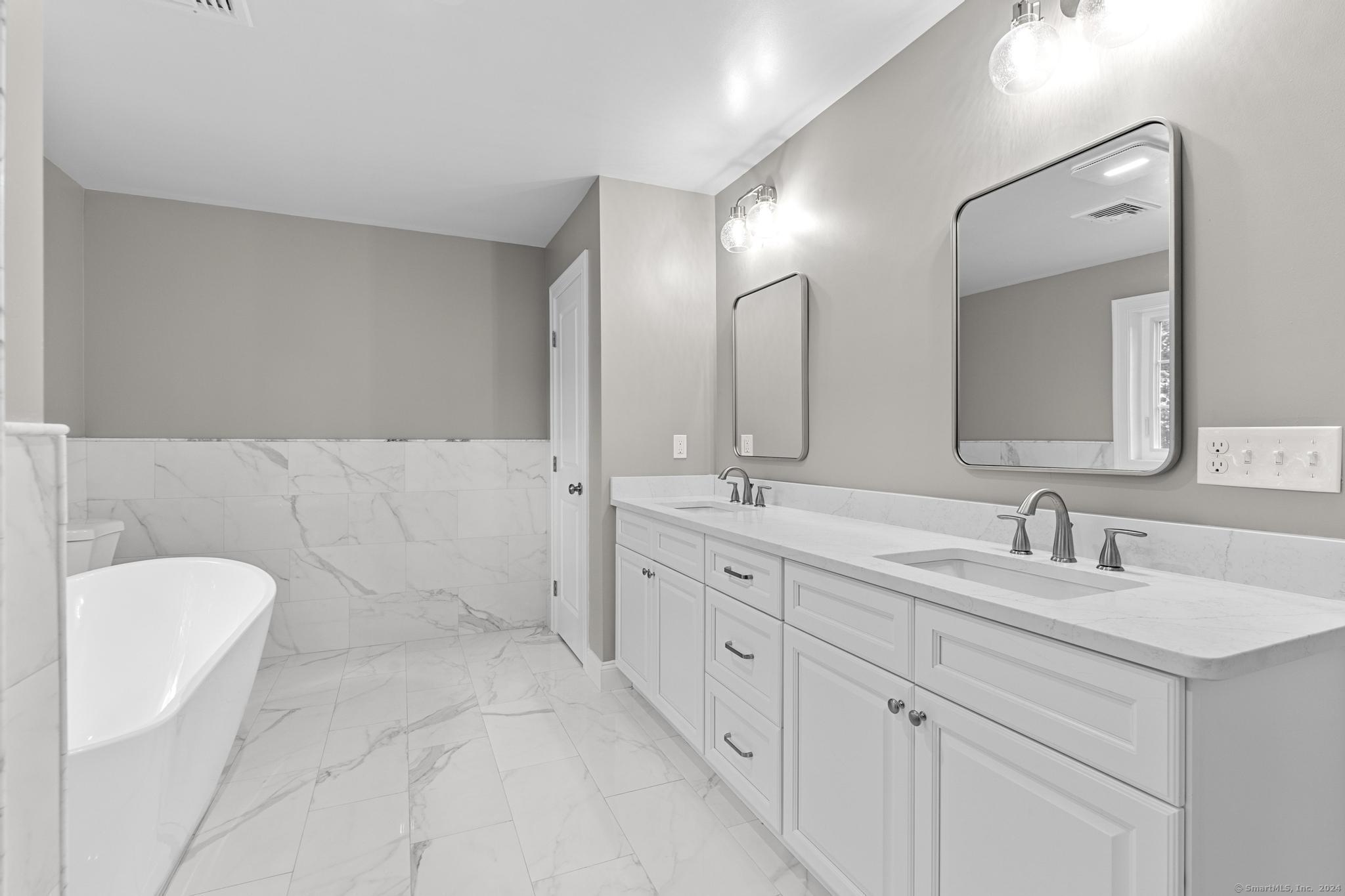 289 Young Street, East Hampton, Connecticut image 9
