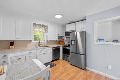 Tiny photo for 3 Topview Terrace, Bristol, CT 06010 (MLS # 24133211)