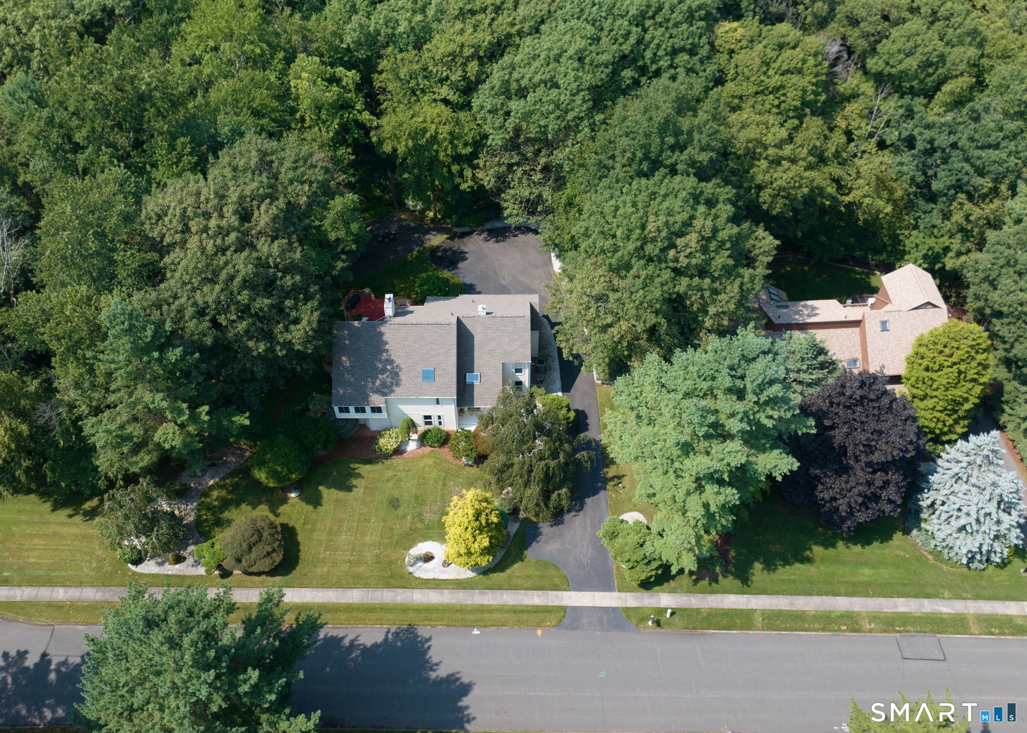 73 Greentree Drive