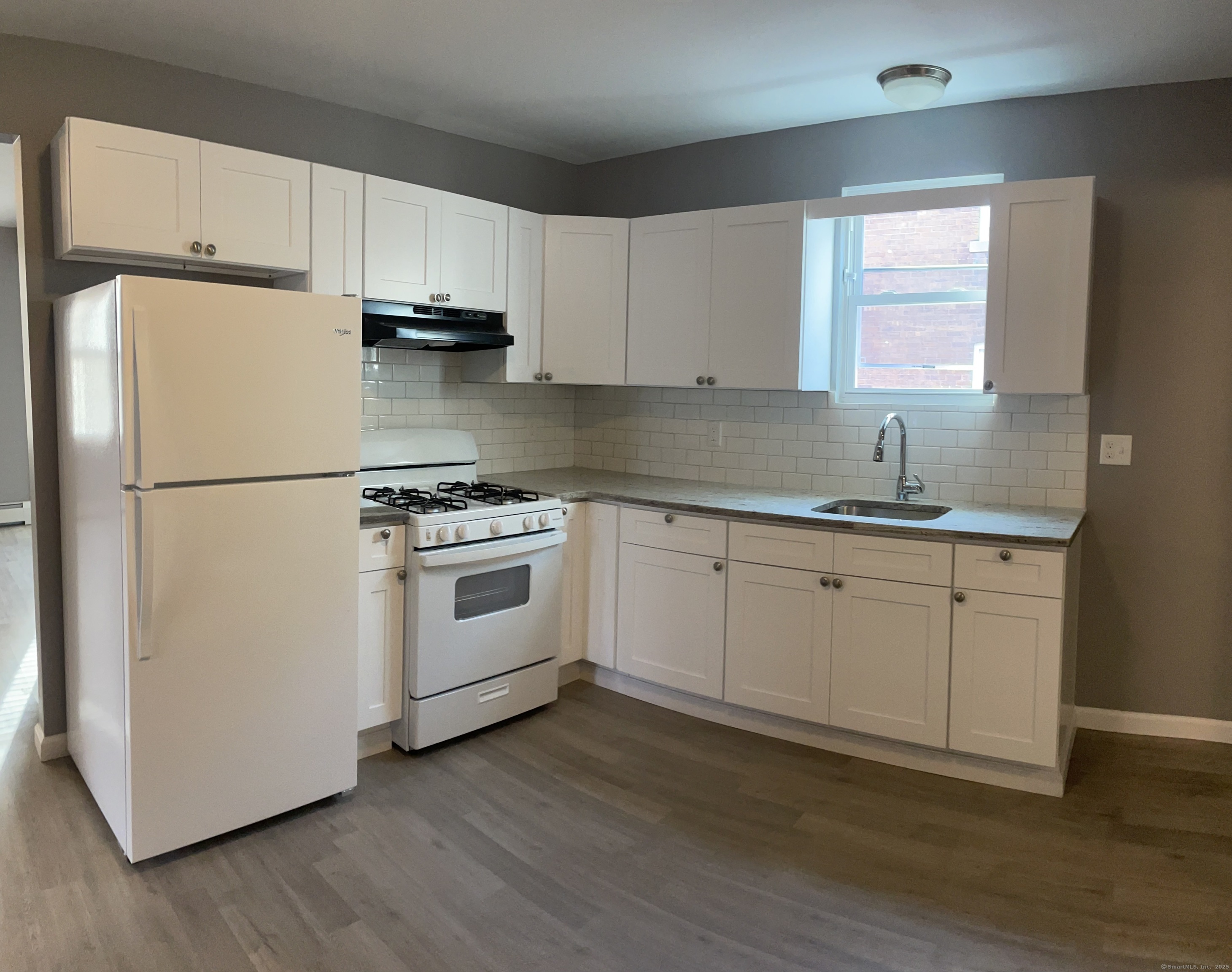 Hartford, Connecticut 06120, United States, 4 Bedrooms Bedrooms, ,2 BathroomsBathrooms,Residential,Active,139765