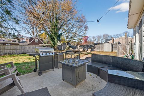 Tiny photo for 5 Robin Lane, Clinton, CT 06413 (MLS # 24142355)