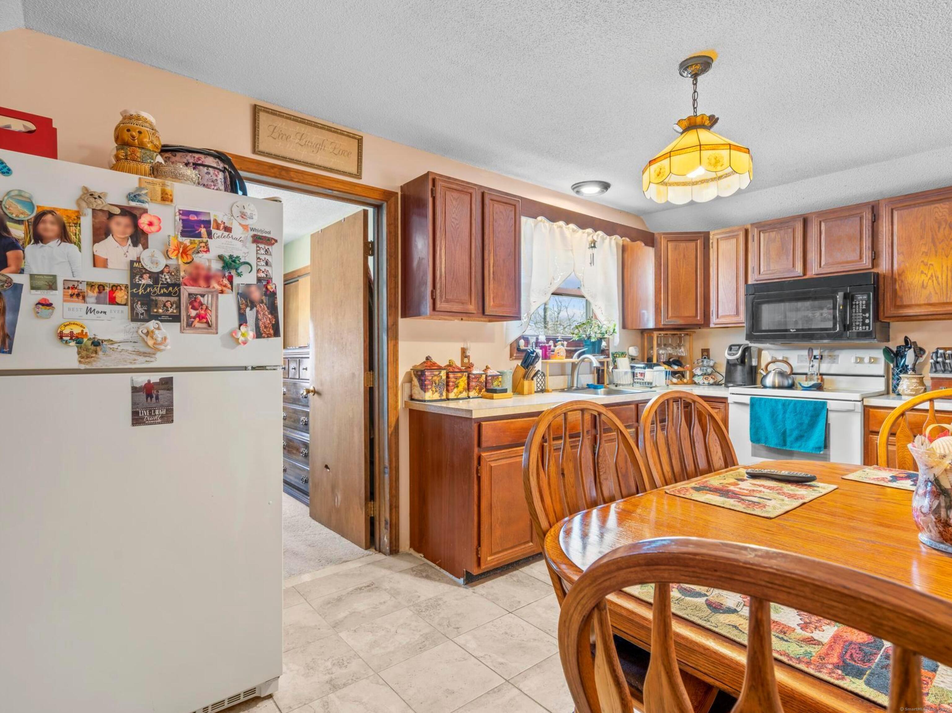 145 Geddes Terrace, Waterbury, Connecticut image 26