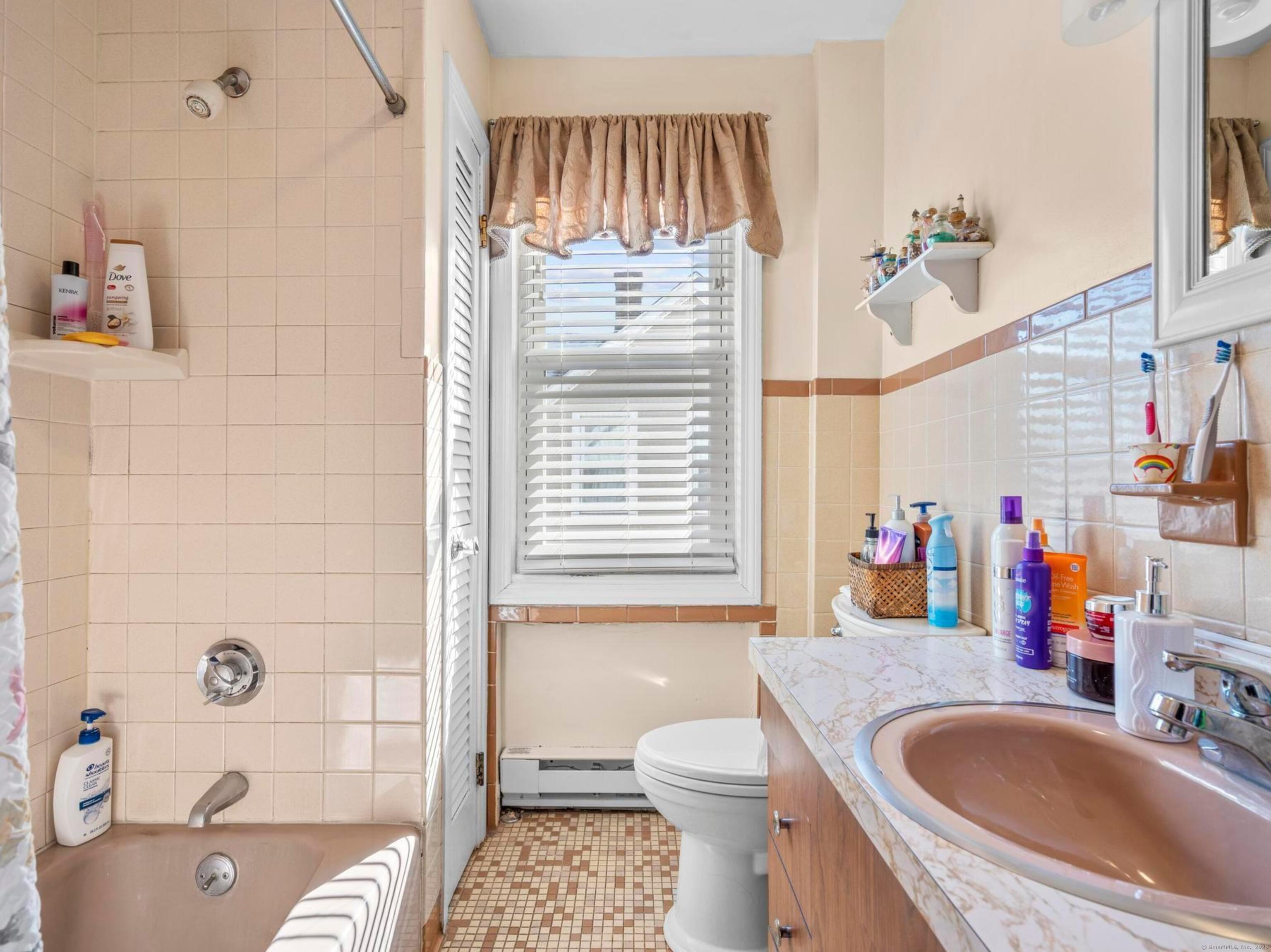 145 Geddes Terrace, Waterbury, Connecticut image 23