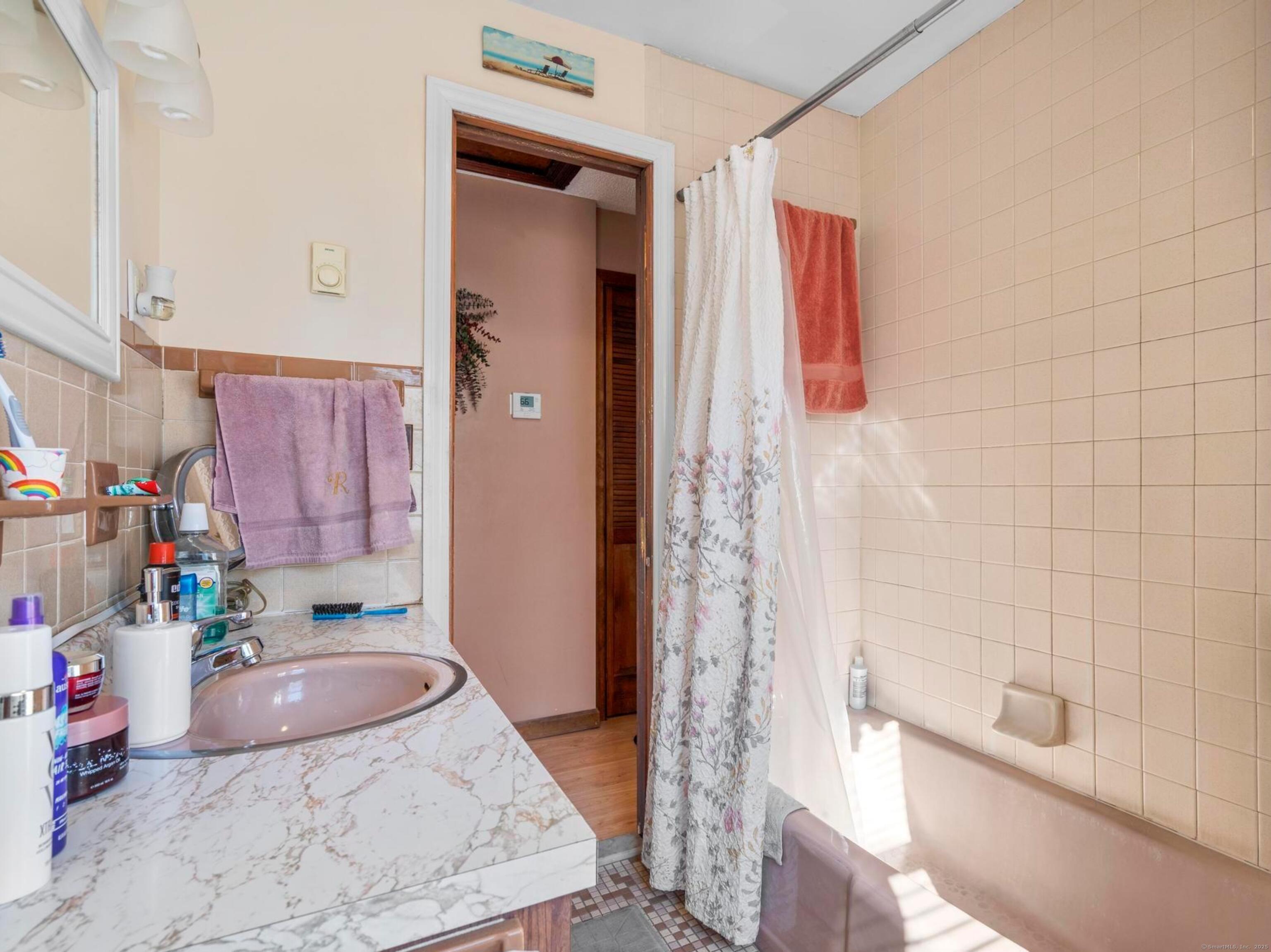 145 Geddes Terrace, Waterbury, Connecticut image 24