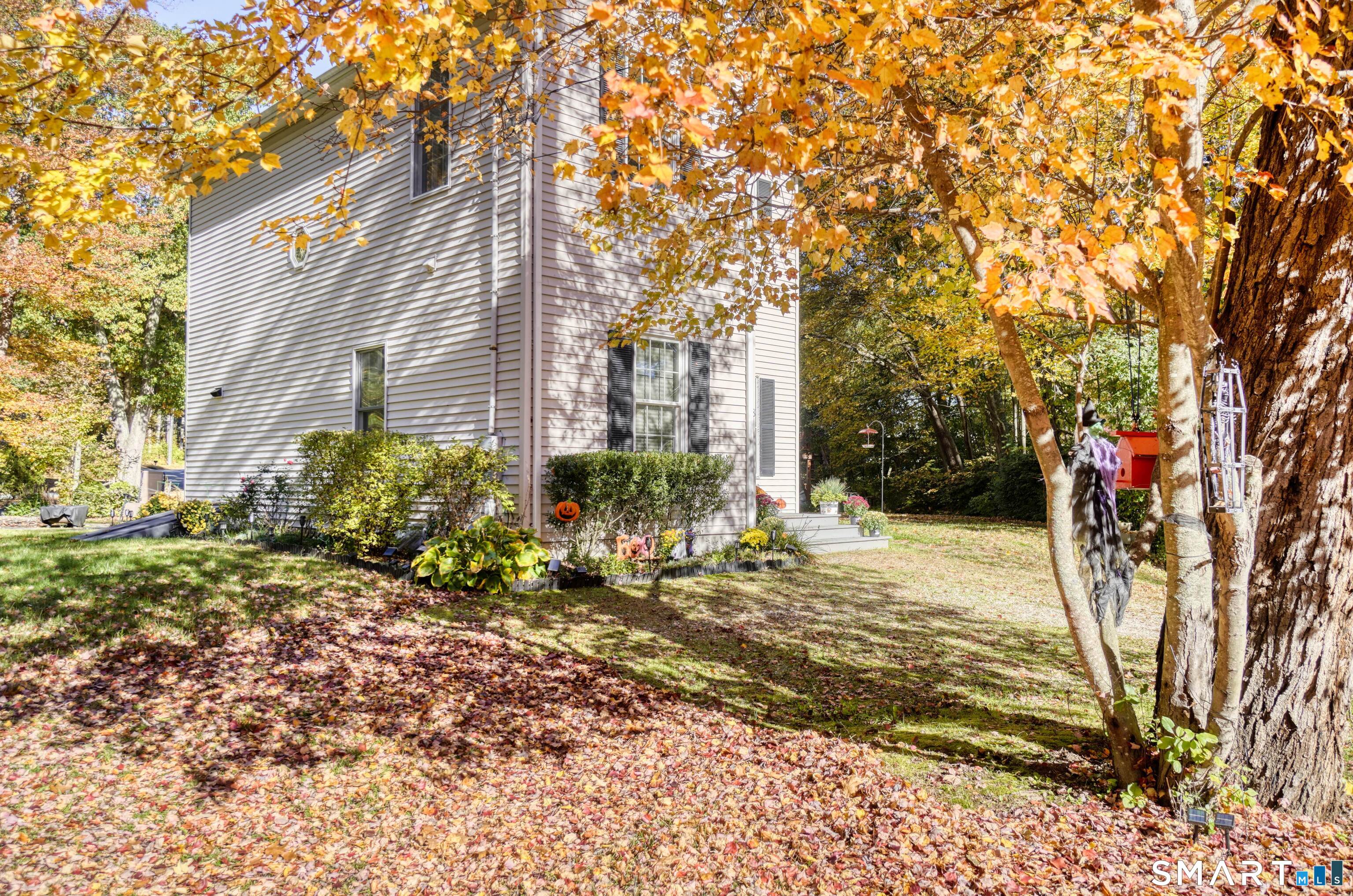 8 Totem Pole Road