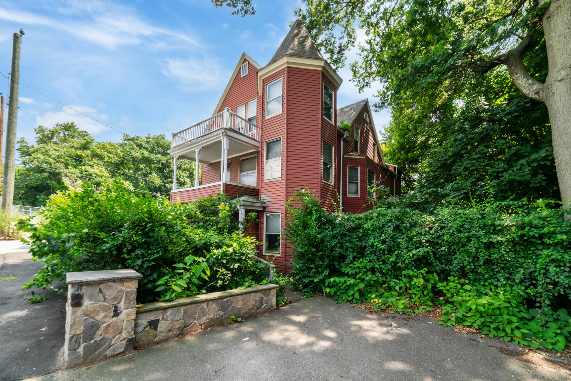96 Lounsbury Street
