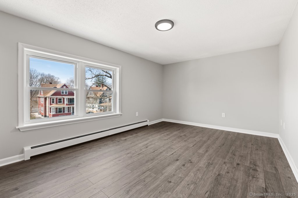 631 Whalley Avenue, New Haven, Connecticut image 25