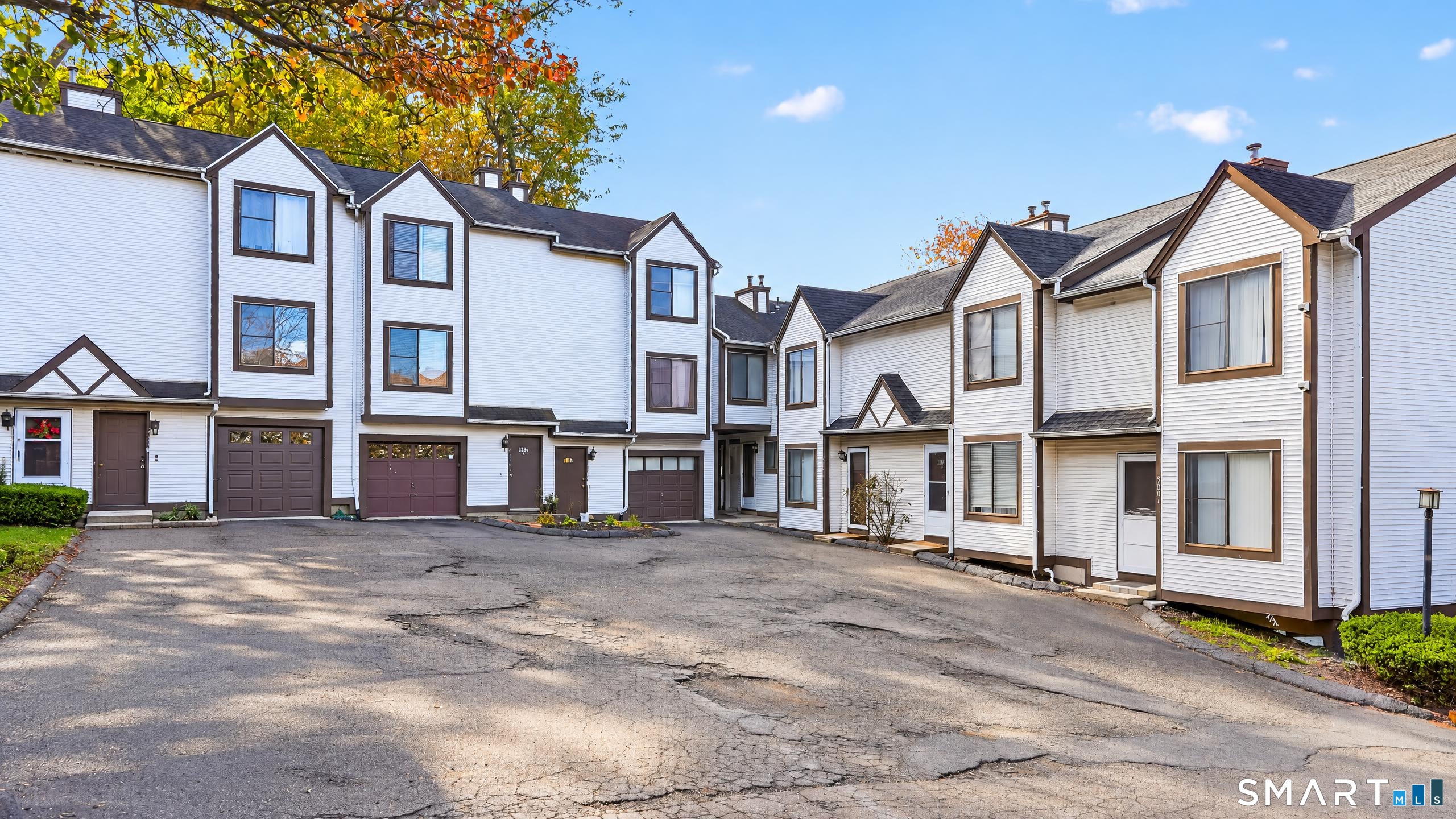509 Woodward Avenue E