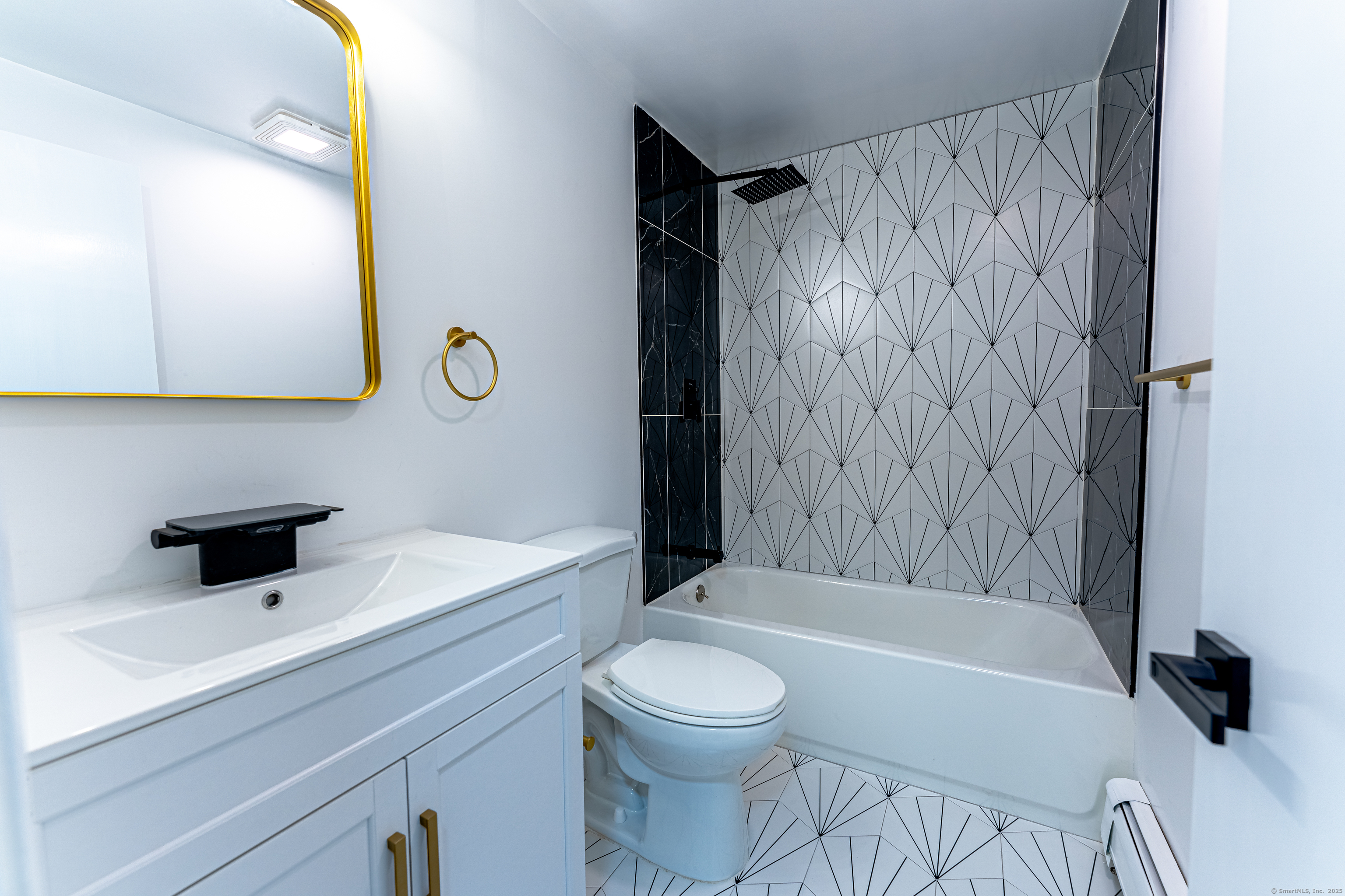83 Corey Street, Windsor, Connecticut image 10