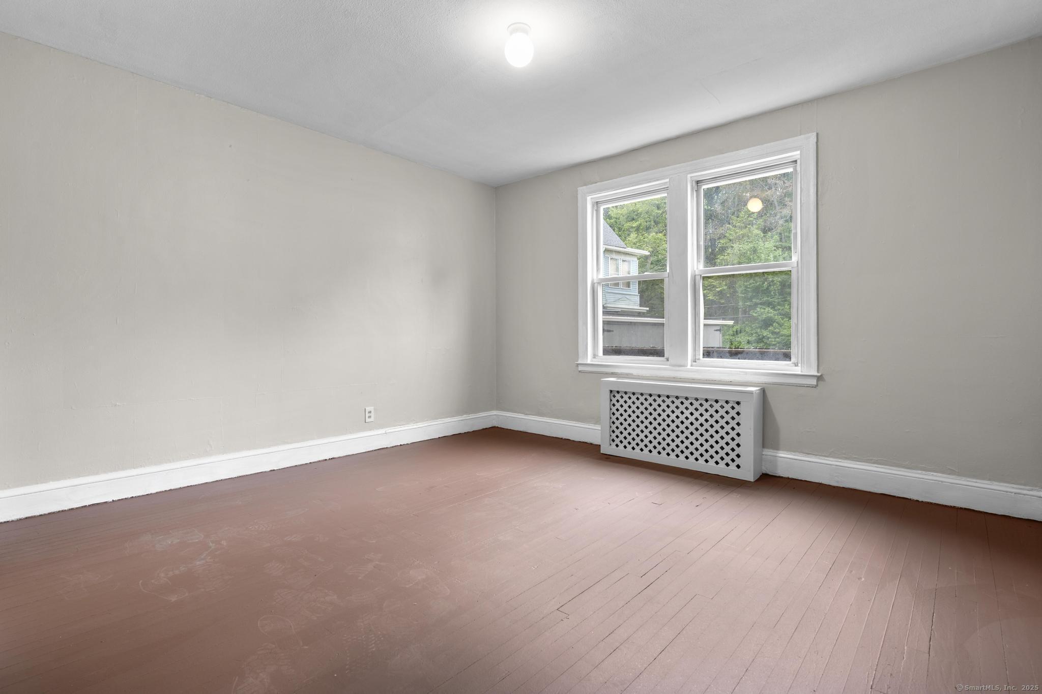 Hartford, Connecticut 06154, United States, 1 Bedroom Bedrooms, ,1 BathroomBathrooms,Residential,Active,144430