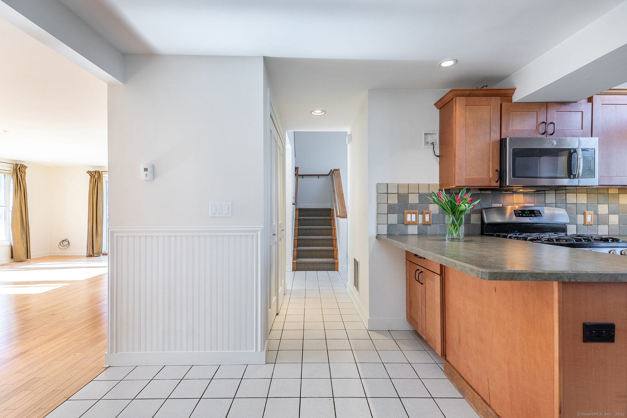 87 Canaan Road #APT 3H, Salisbury, Connecticut image 7