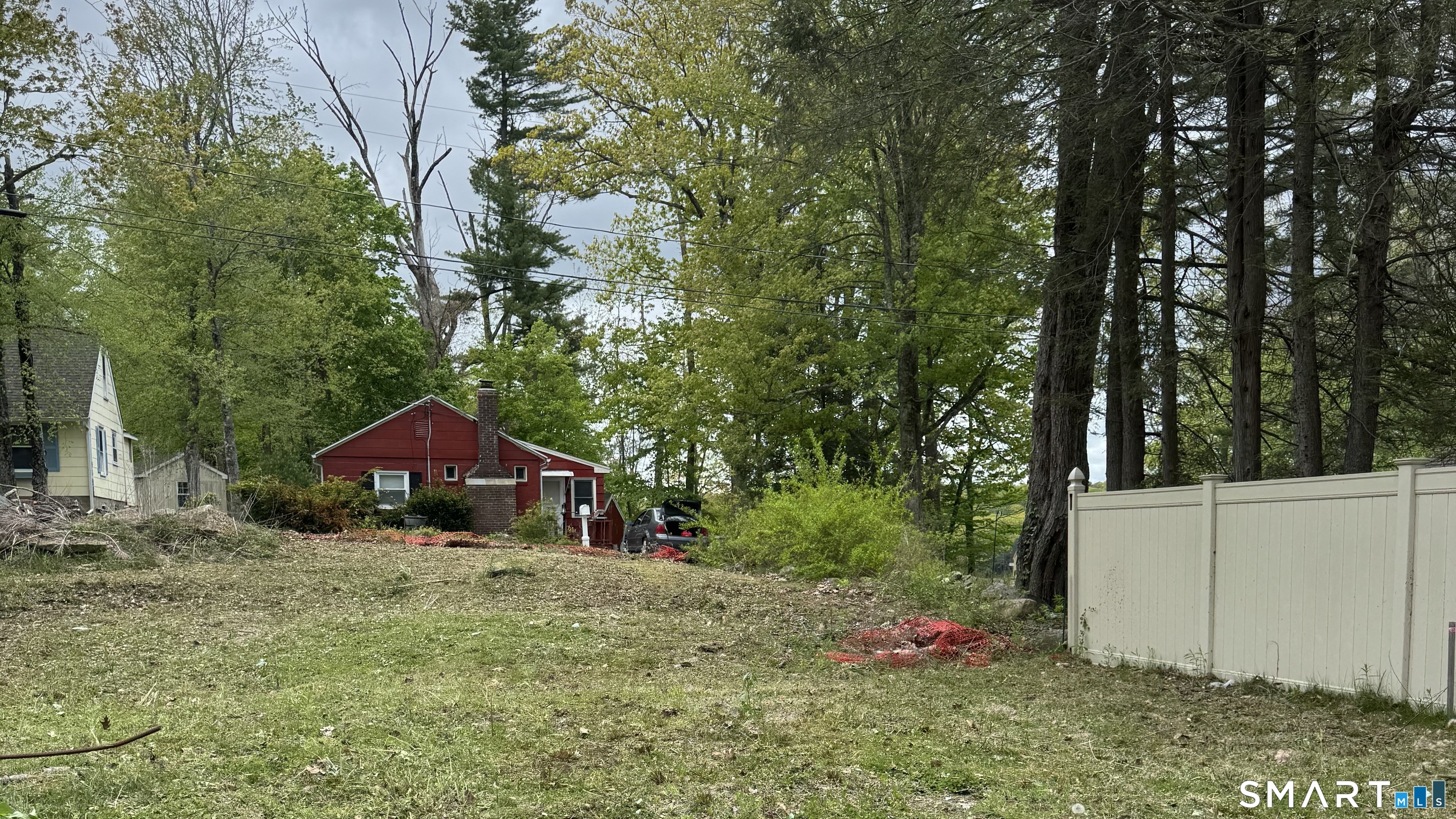 12 Hilltop Road