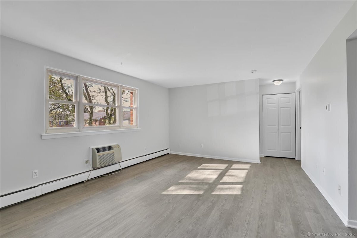 28 Colonial Drive APT D