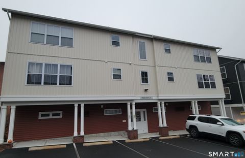 Photo of 155 Greenwood Avenue #B202, Bethel, CT 06801 (MLS # 24144400)