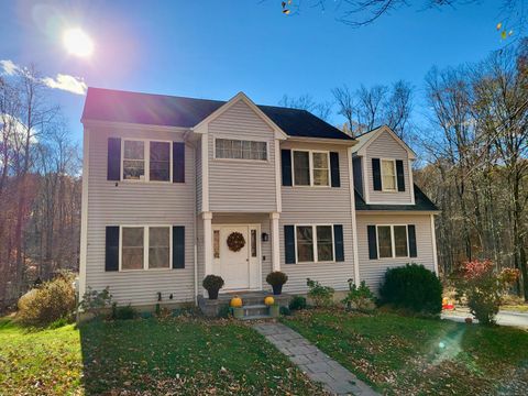 A home in New Milford